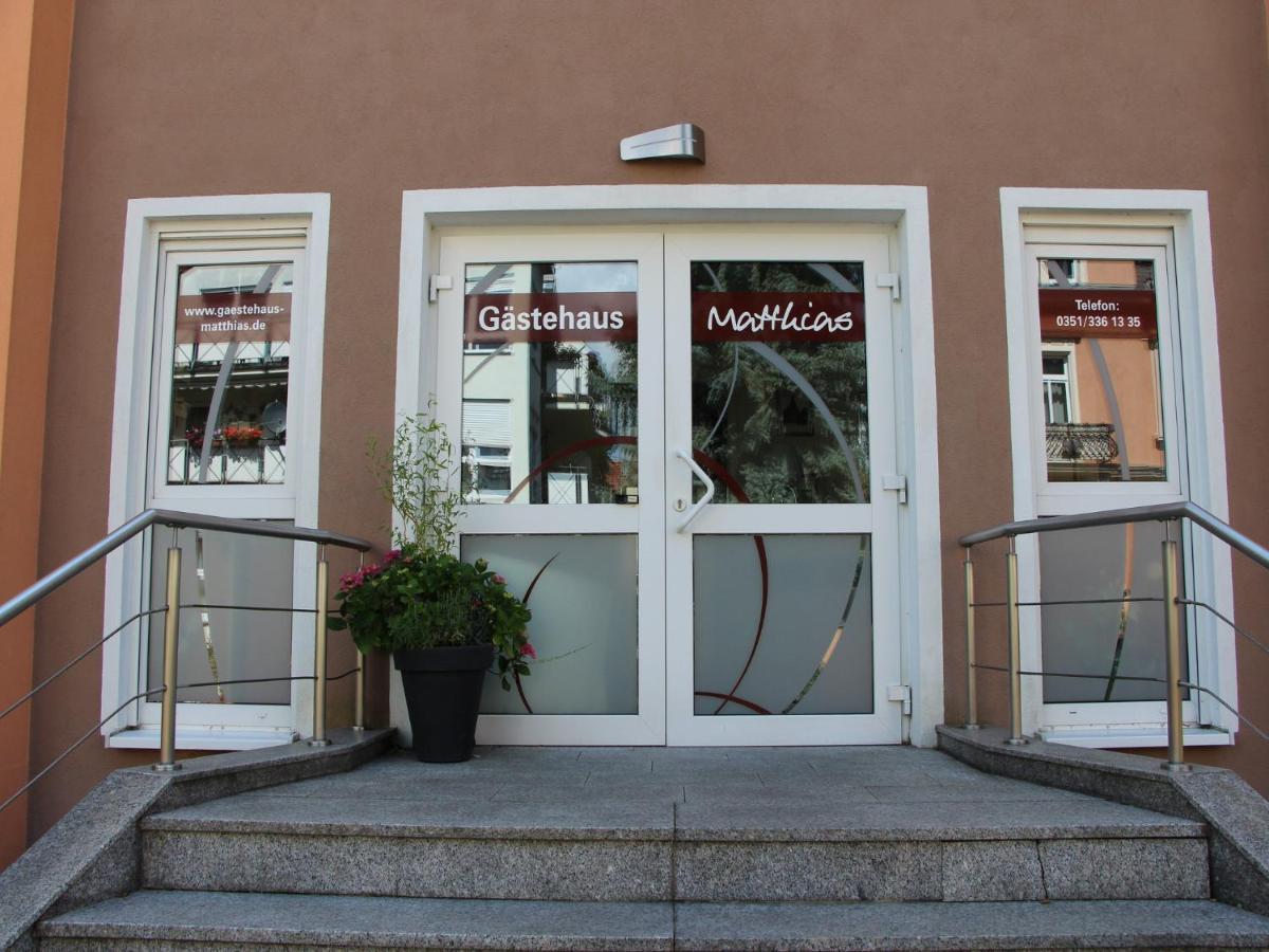 Apartments und Zimmer Gästehaus Matthias Dresden Exterior foto