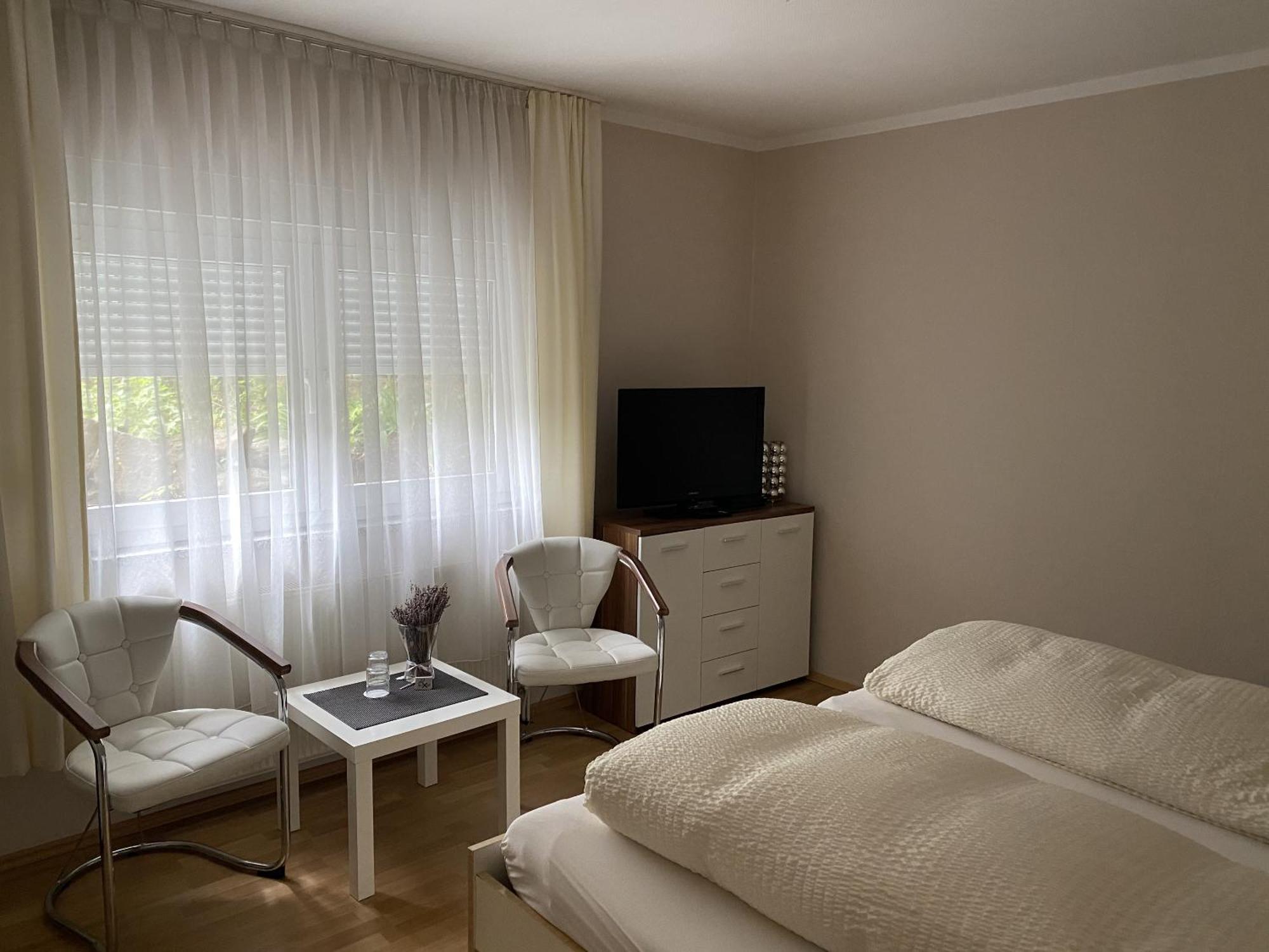 Apartments und Zimmer Gästehaus Matthias Dresden Zimmer foto